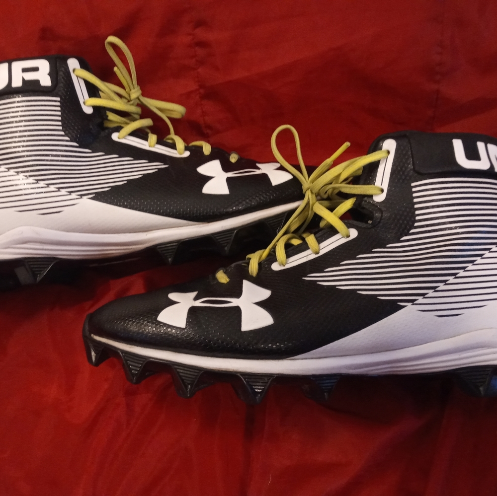 Men's Under Armour Bound Football Cleats Size 10.5